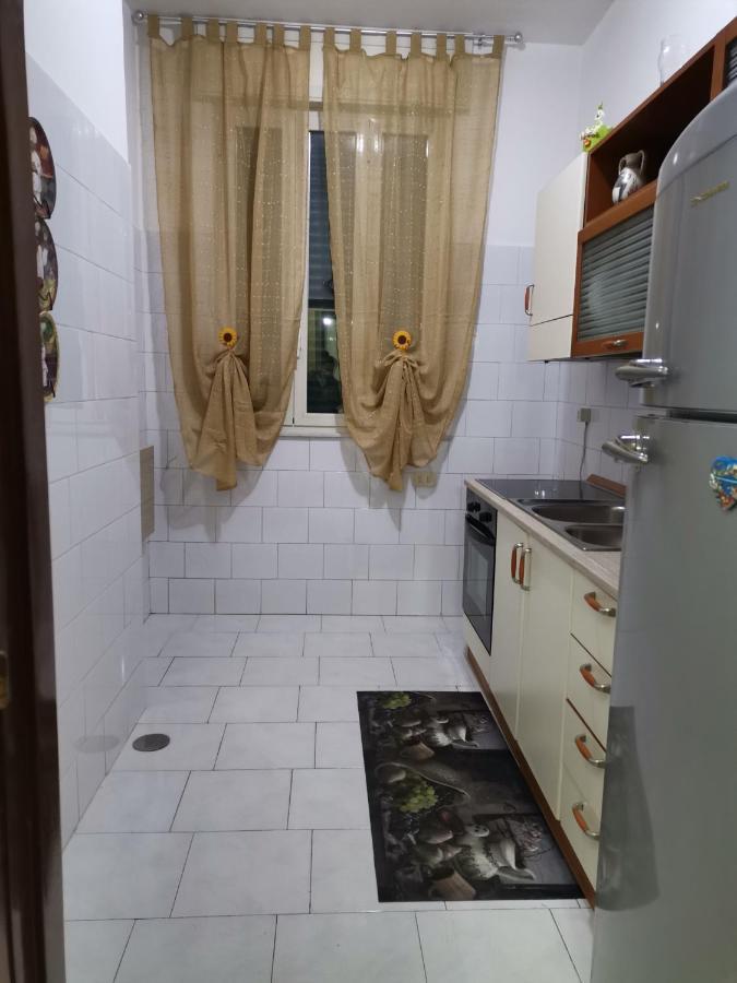 A Casa Di Italia Apartment เนเปิลส์ ภายนอก รูปภาพ