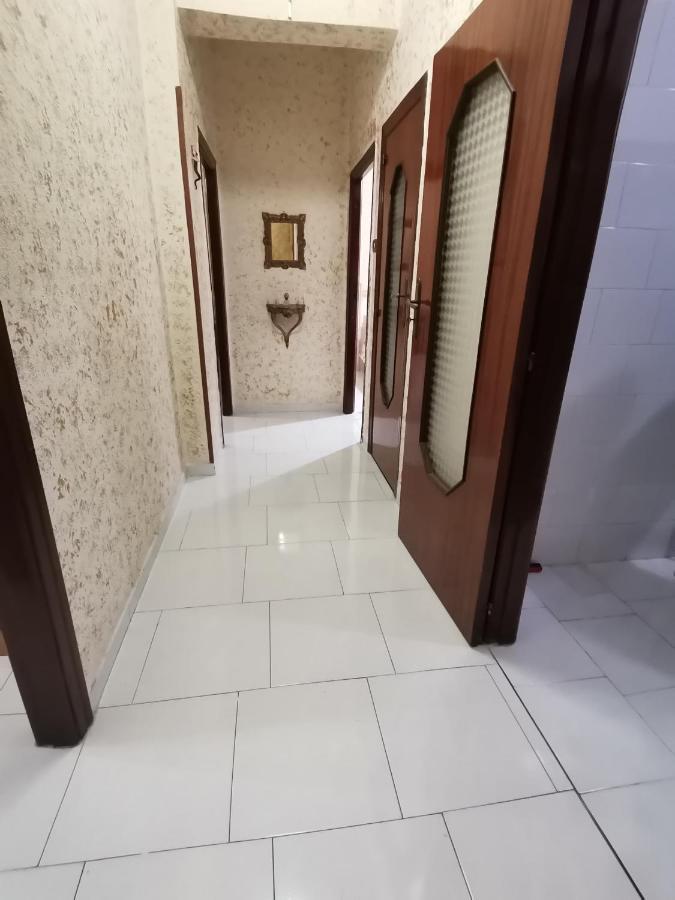 A Casa Di Italia Apartment เนเปิลส์ ภายนอก รูปภาพ