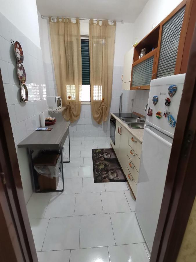 A Casa Di Italia Apartment เนเปิลส์ ภายนอก รูปภาพ